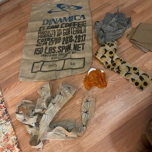 Burlap bundle